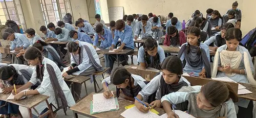 80 विद्यार्थियों ने लिखे सत्यनिष्ठा और ईमानदारी के पक्ष में विचार