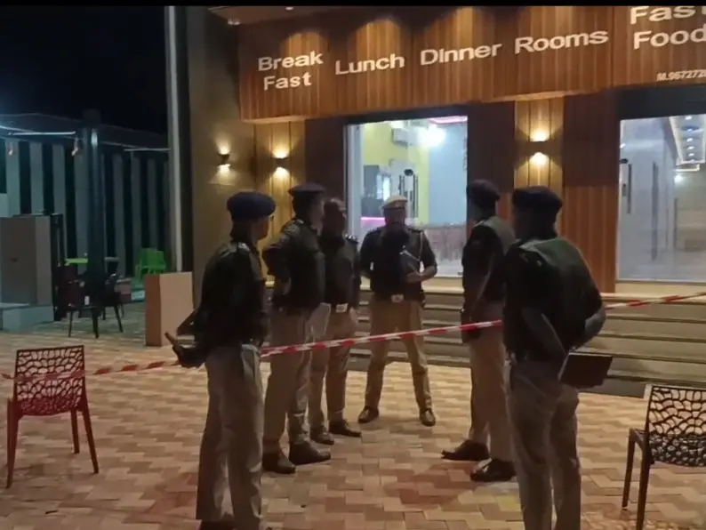 होटल में ताबड़तोड़ फायरिंग, मालिक की मौत