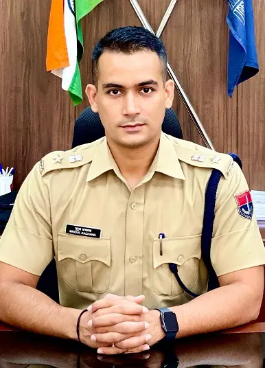 अवैध हथकड़ शराब बनाने वालों का भंडाफोड,दो तस्कर भी दबोचे