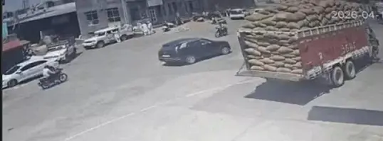 शहर में फिर लाखों की लूट,मुनीम से बैग छीन ले गये बाइक सवार