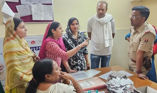 रेजिडेंट से मारपीट पर ट्रॉमा सेन्टर में कामकाज बंद,सिटी डिस्पेन्सरी 5 में भी हंगामा