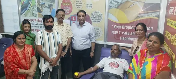 रक्तदान कर मनाया जन्मदिन,हो रही प्रशंसा