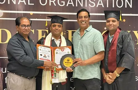 ऋषिराज व थानवी को ‘डॉक्टरेट इन सोशल वर्क’ की मानद उपाधि 