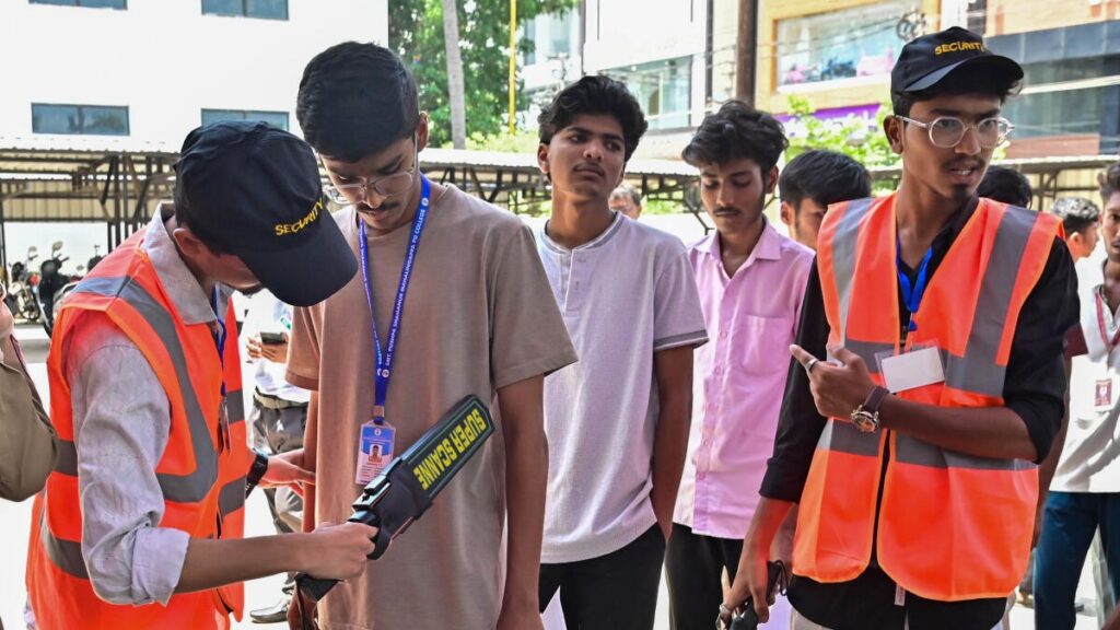 deccanherald_2026-05-11_a8o97q20_file85opyt1ifef1n38lwjgq